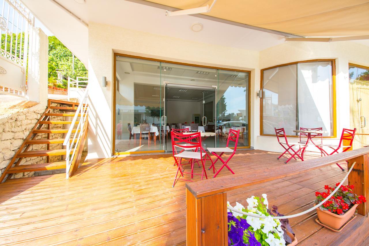Hotel Alina Sarande Ngoại thất bức ảnh