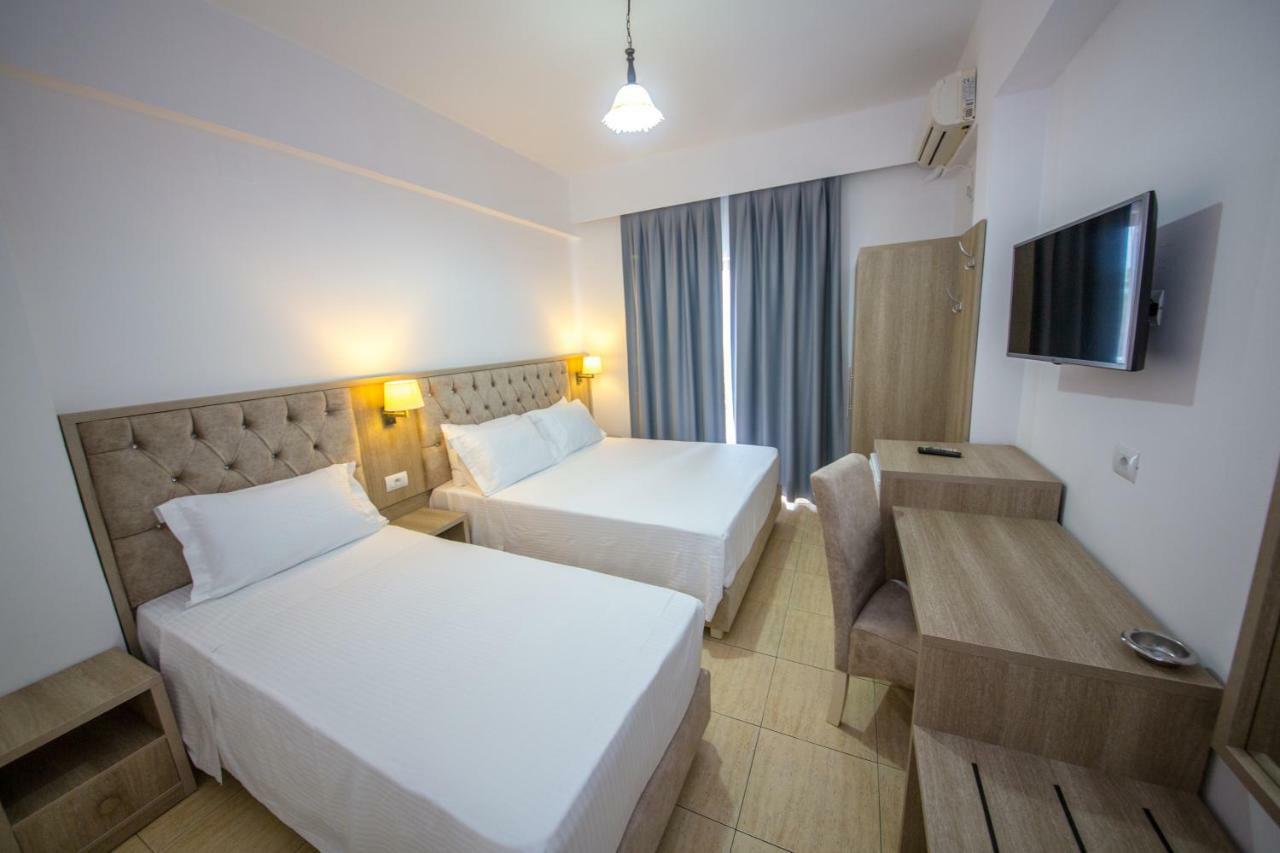 Hotel Alina Sarande Ngoại thất bức ảnh