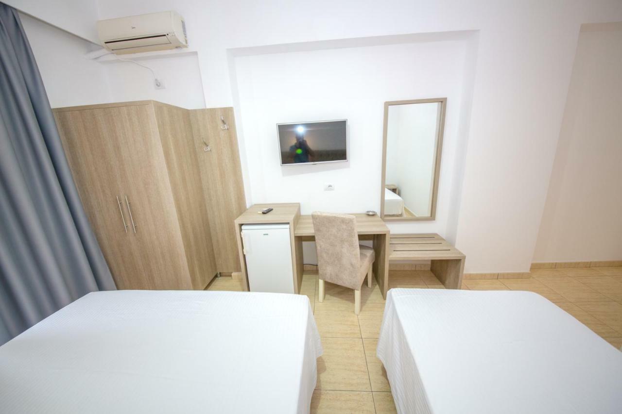Hotel Alina Sarande Ngoại thất bức ảnh