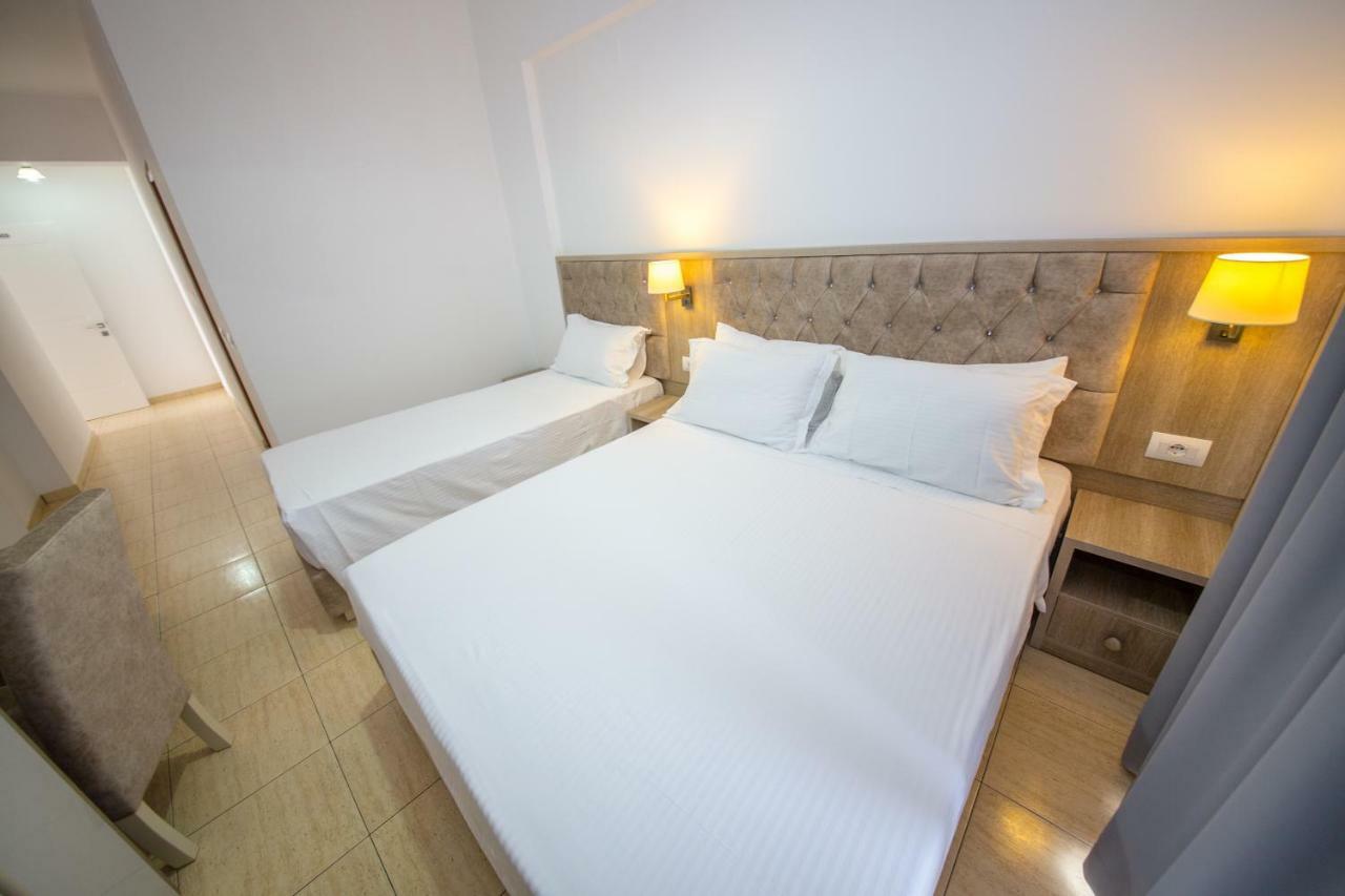 Hotel Alina Sarande Ngoại thất bức ảnh